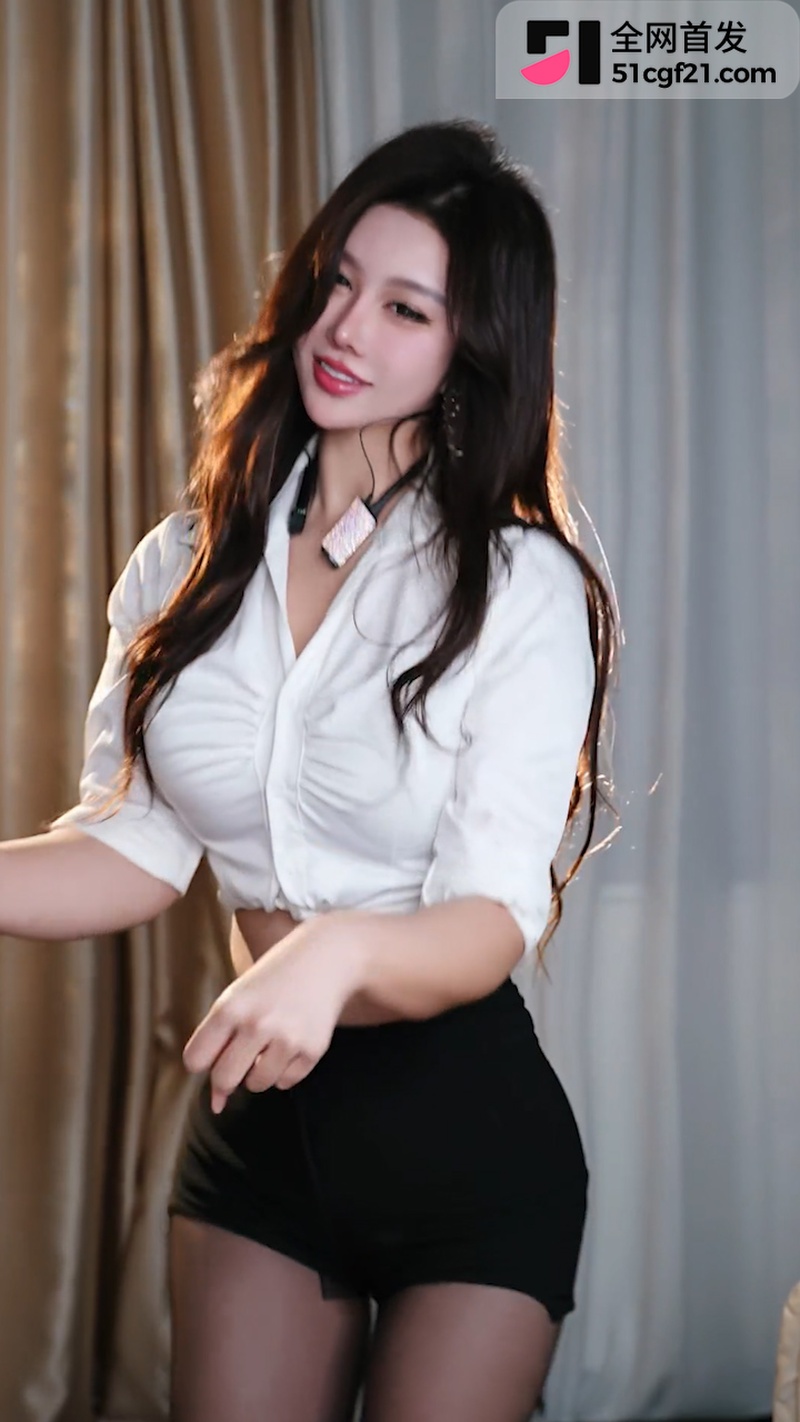 抖音网红女大 肉甜呐 3 抖音网红女大 肉甜呐 3