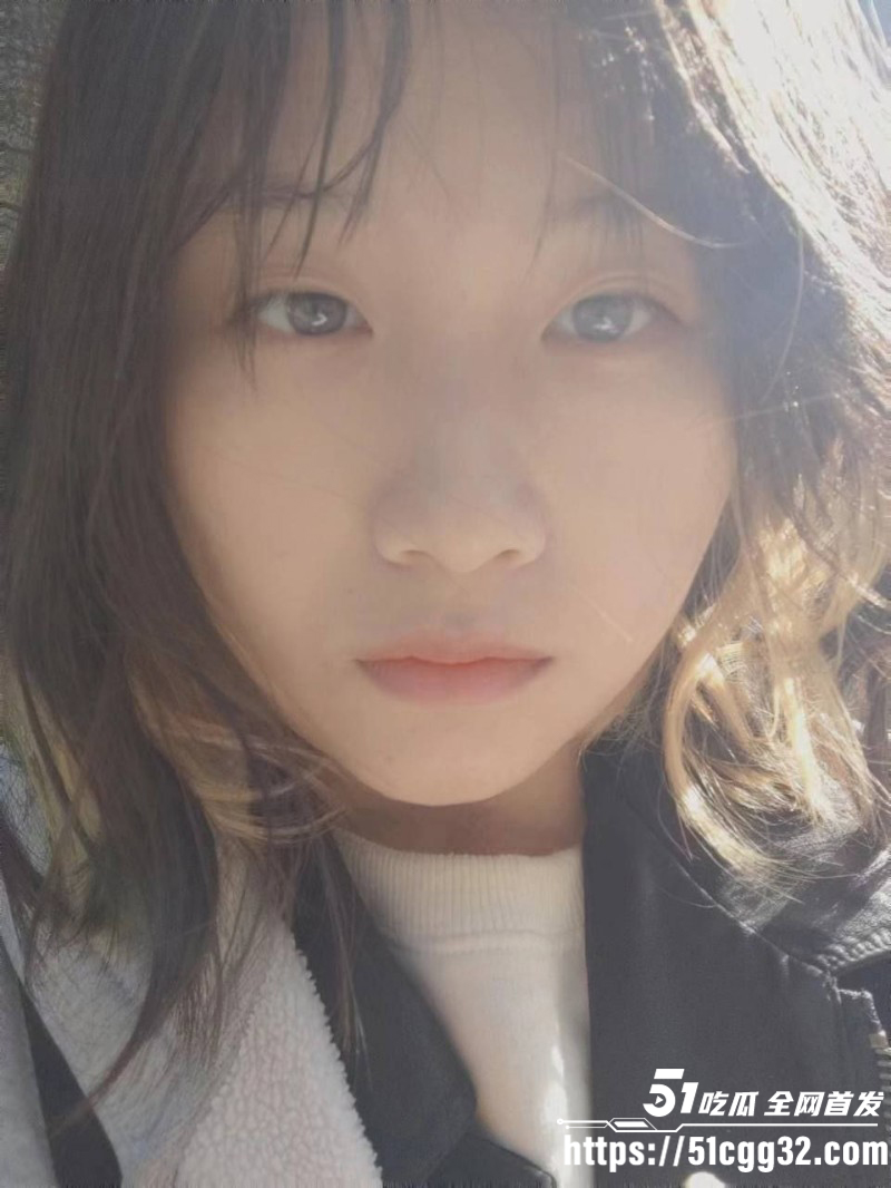 河南清纯嫩妹周丹丹出轨学弟被曝光02 河南清纯嫩妹周丹丹出轨学弟被曝光02