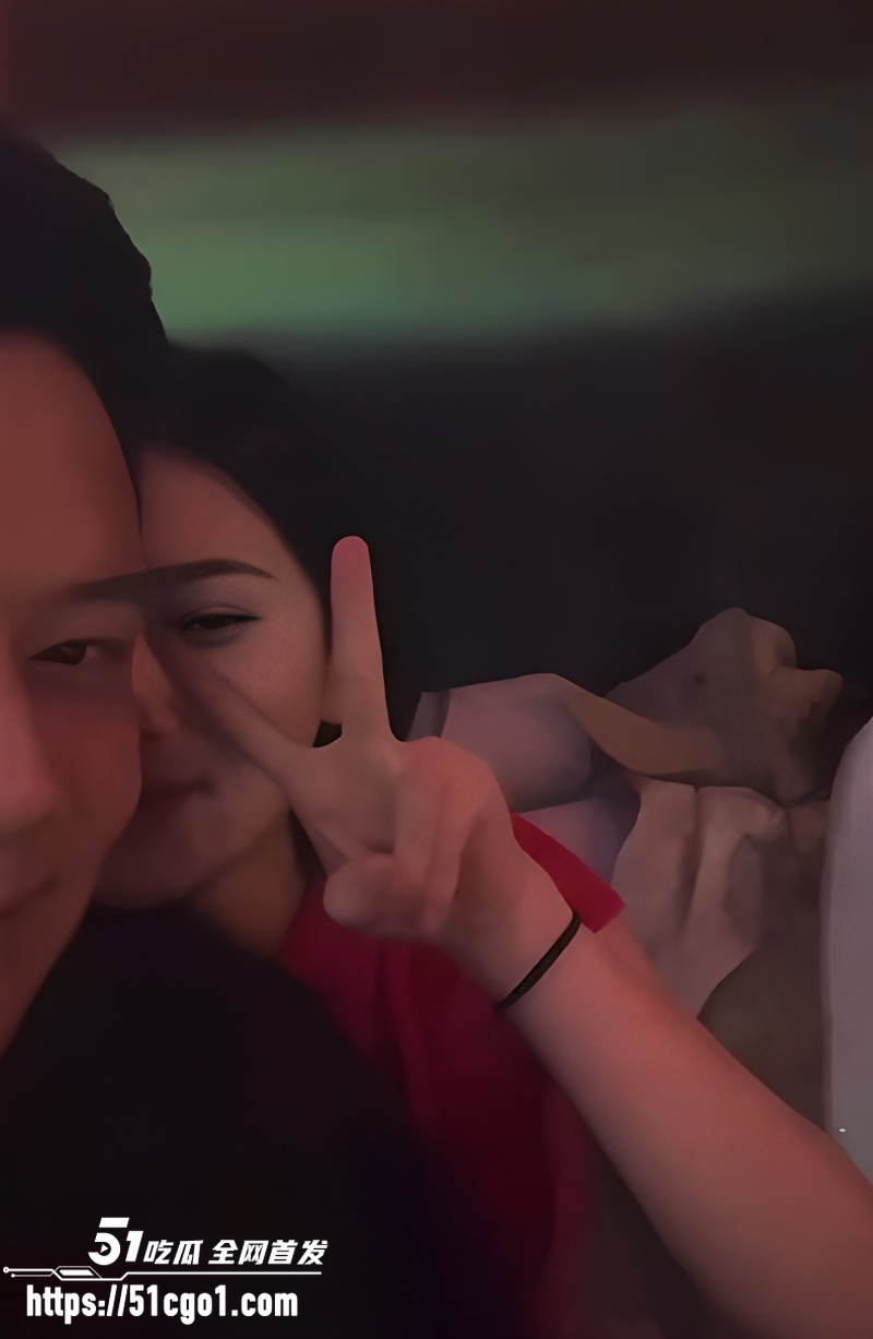精神小妹最新迷人热舞4 精神小妹最新迷人热舞4