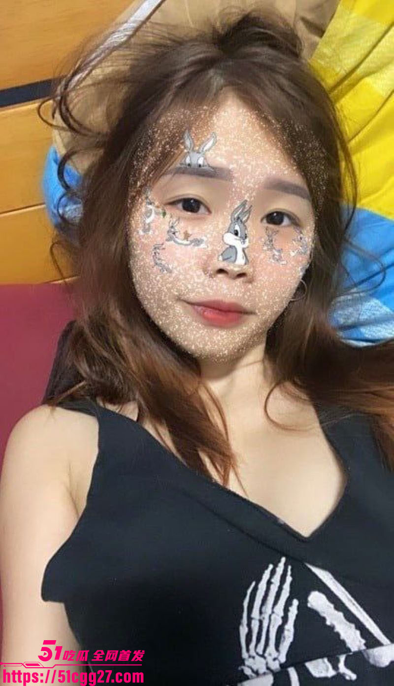 20岁大学女友陈依芮自拍无套做爱视频 2 20岁大学女友陈依芮自拍无套做爱视频 2
