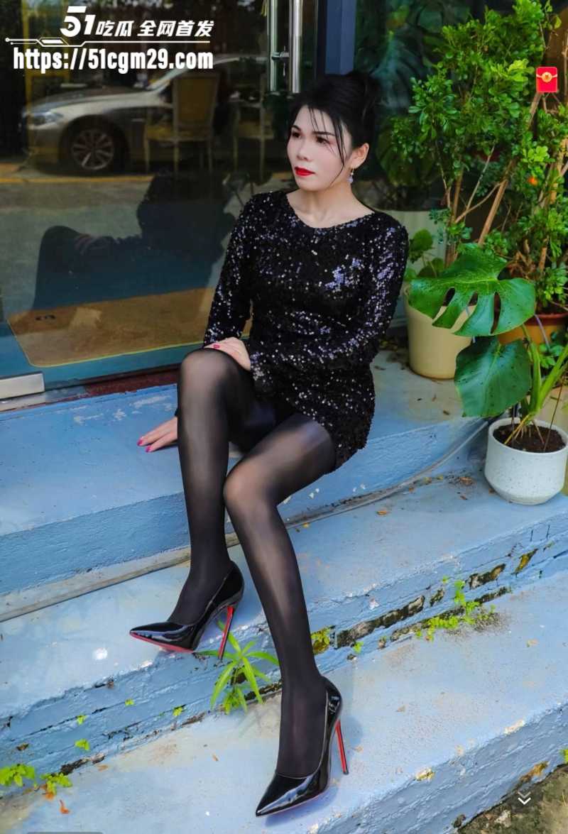 快手网红雾色不雅做爱视频流出3 快手网红雾色不雅做爱视频流出3