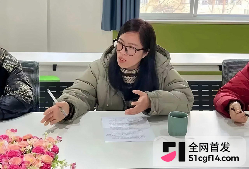 江苏东台实验小学教师梁雪芳偷晴曝光 3 拷贝 江苏东台实验小学教师梁雪芳偷晴曝光 3 拷贝