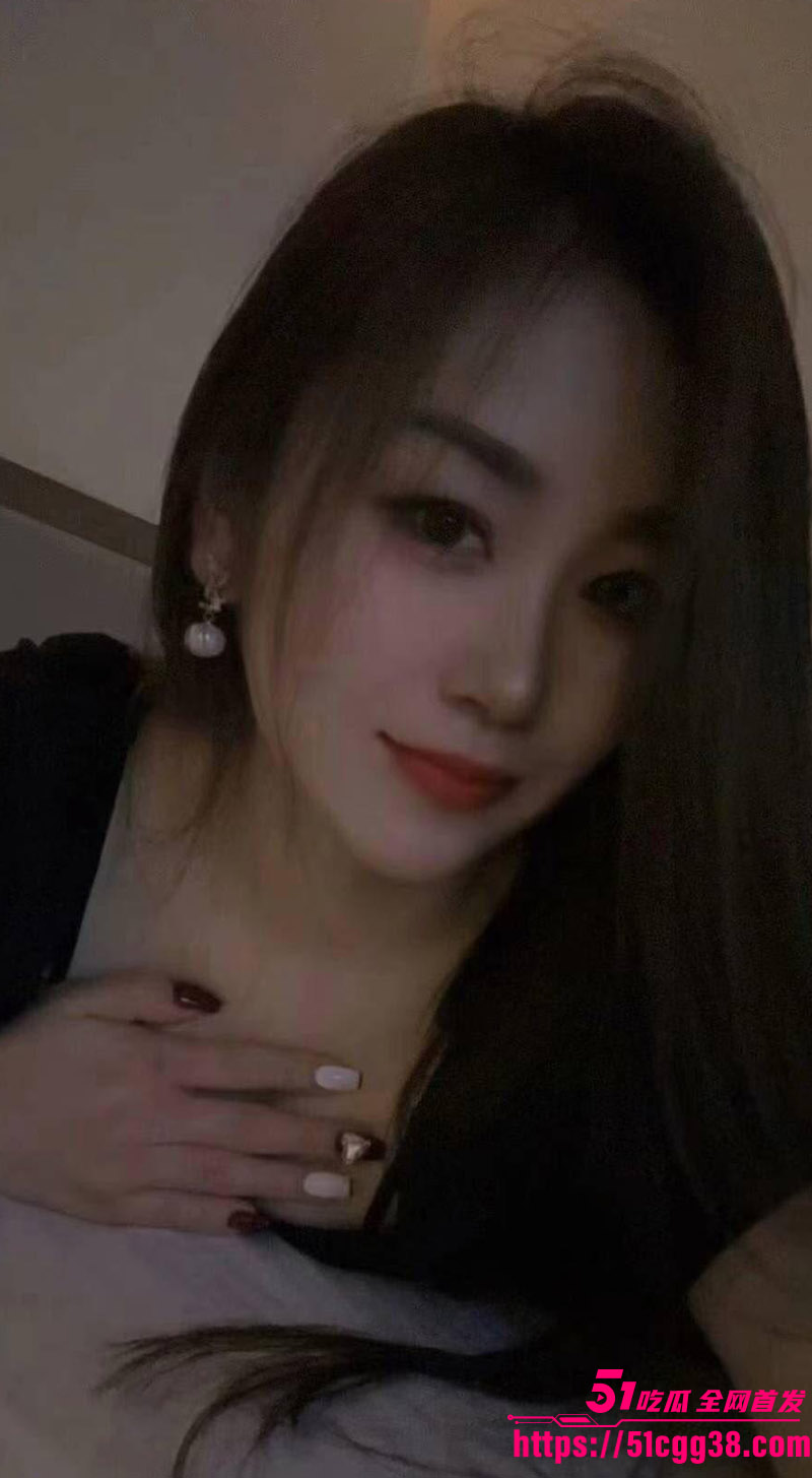 3 3