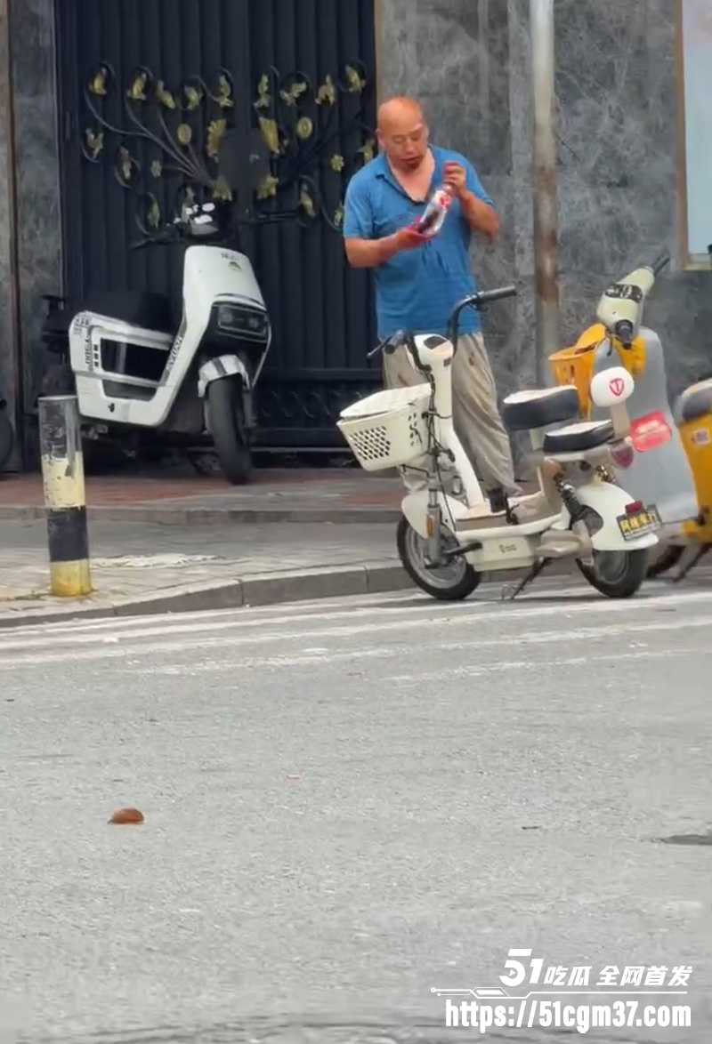 广东汕头卖红薯小商贩杀人 3 拷贝 广东汕头卖红薯小商贩杀人 3 拷贝