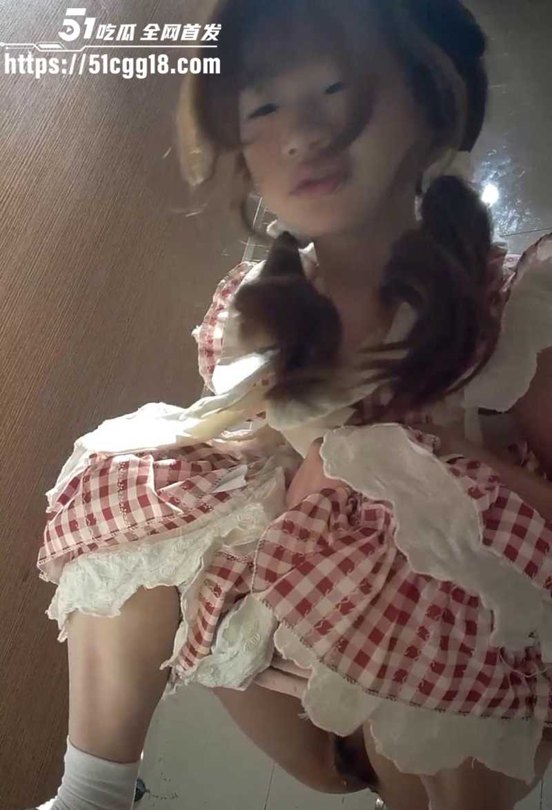 酒吧女厕所高清偷拍视频流出 4 拷贝 酒吧女厕所高清偷拍视频流出 4 拷贝