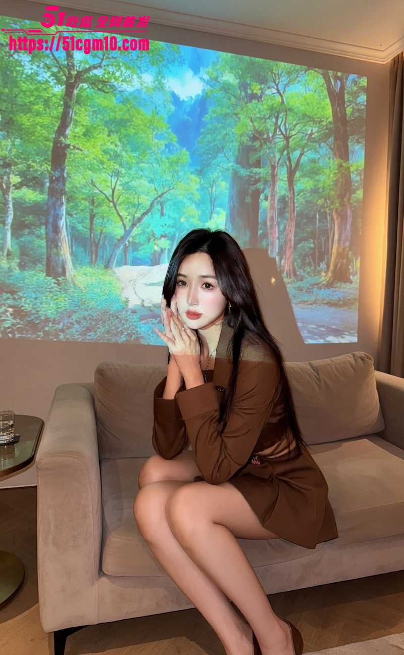 流氓私房摄影师 皮囊之下 1 流氓私房摄影师 皮囊之下 1