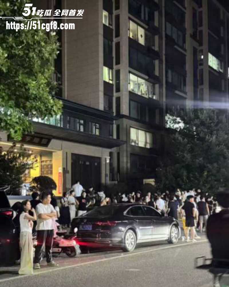 山东莒县尊亨瑞园 宋瑶 深夜直播抓奸 33 山东莒县尊亨瑞园 宋瑶 深夜直播抓奸 33
