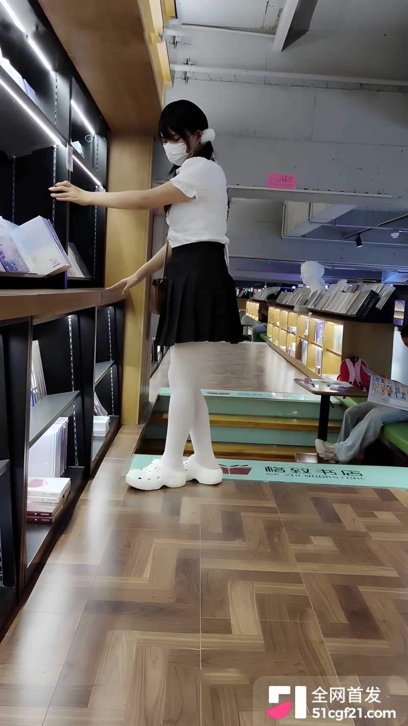 白丝jk少女 3watermarked 白丝jk少女 3watermarked