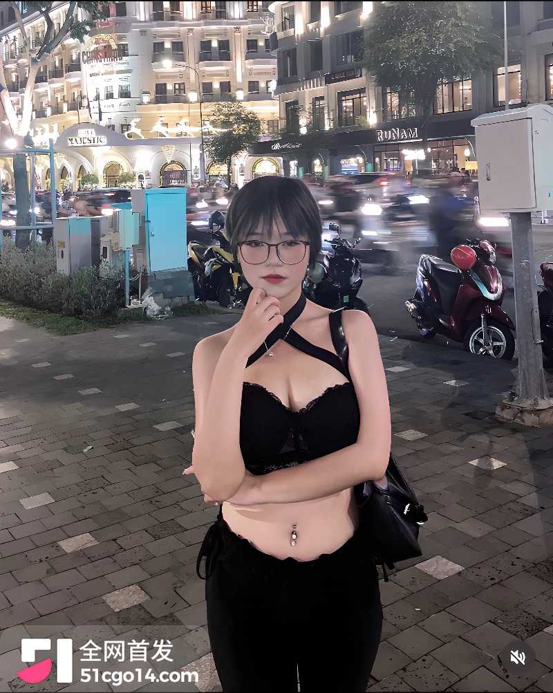 东南亚微胖母狗 被金主远程调教1 东南亚微胖母狗 被金主远程调教1