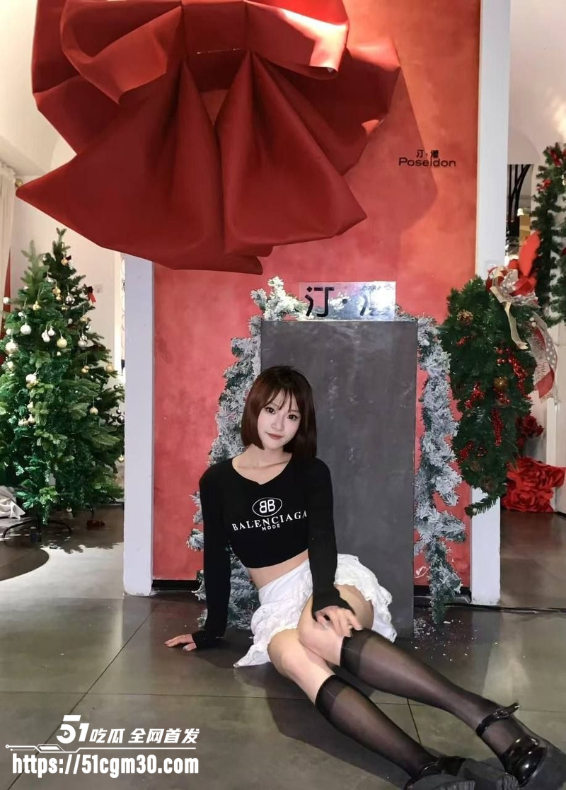 高颜值反差婊 魏晴瑜 性爱合集来袭 11 高颜值反差婊 魏晴瑜 性爱合集来袭 11