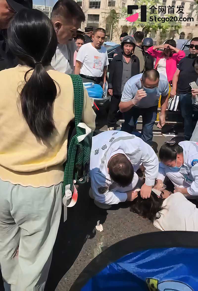 青白江小学门口吵架杀人 6 拷贝 青白江小学门口吵架杀人 6 拷贝