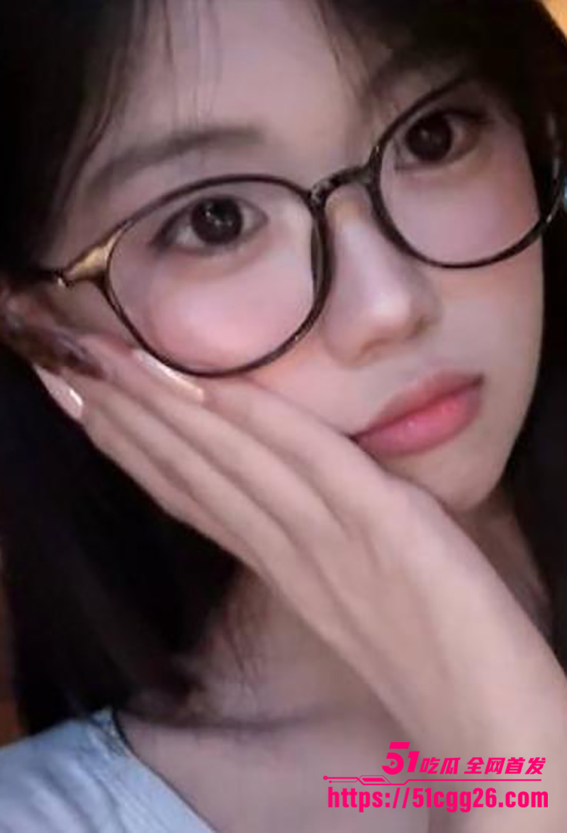 南京审计大学极品反差婊学生妹陈晓敏不雅视频流出1拷贝 南京审计大学极品反差婊学生妹陈晓敏不雅视频流出1拷贝