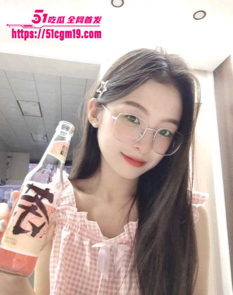 反差婊WL妍黑丝母狗4 反差婊WL妍黑丝母狗4
