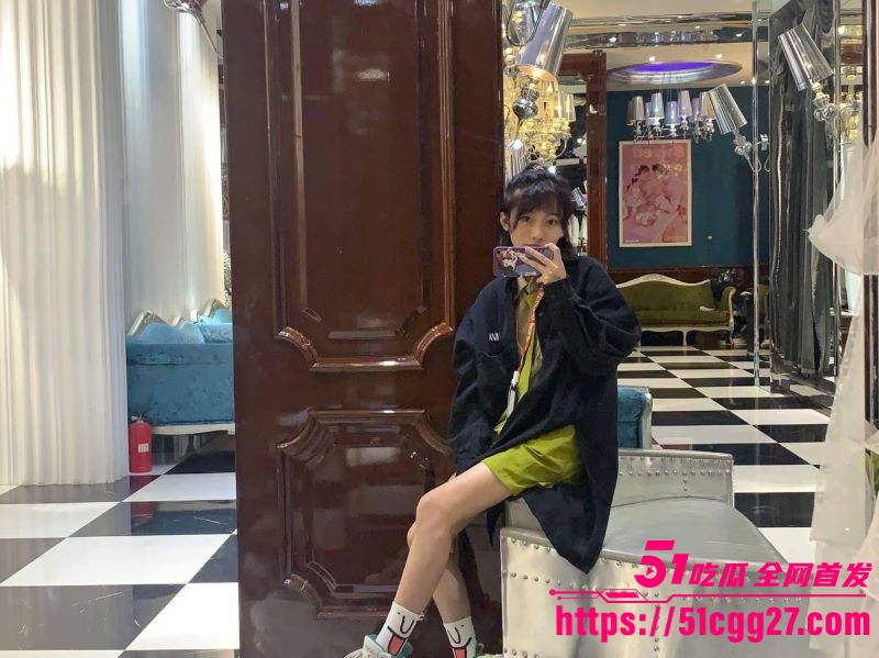 营口花店老板娘刘姝麟约炮视频曝光 4 营口花店老板娘刘姝麟约炮视频曝光 4