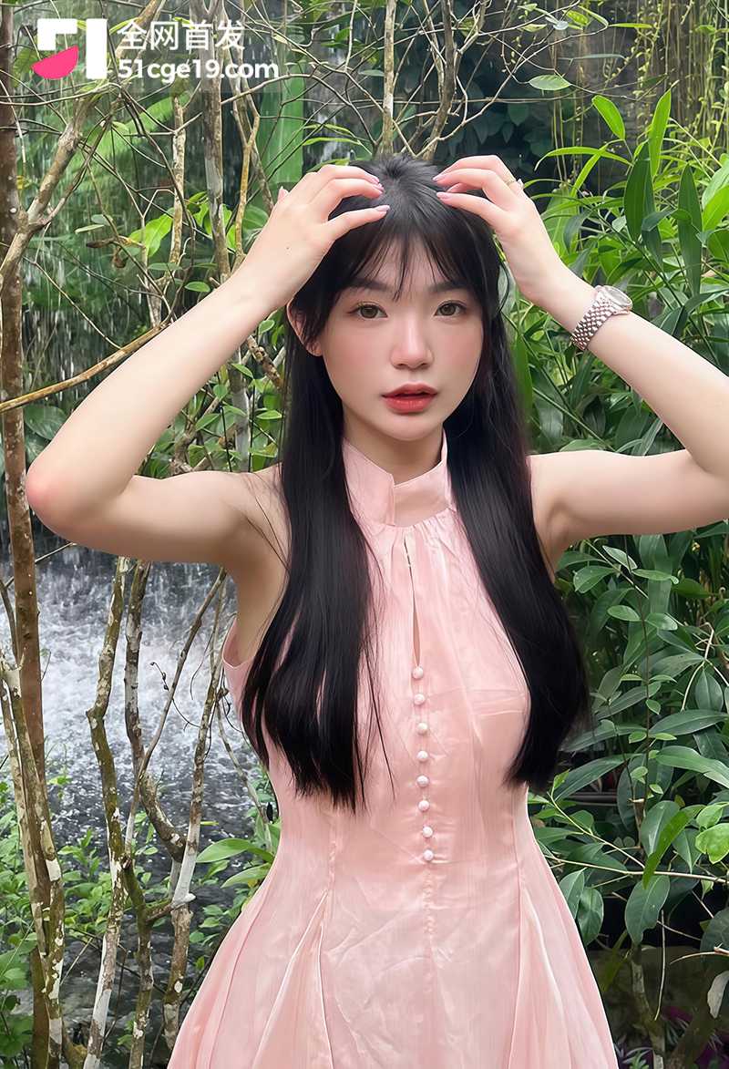 高颜值绝美身材长发巨乳学生刘恩恩性爱视频7拷贝