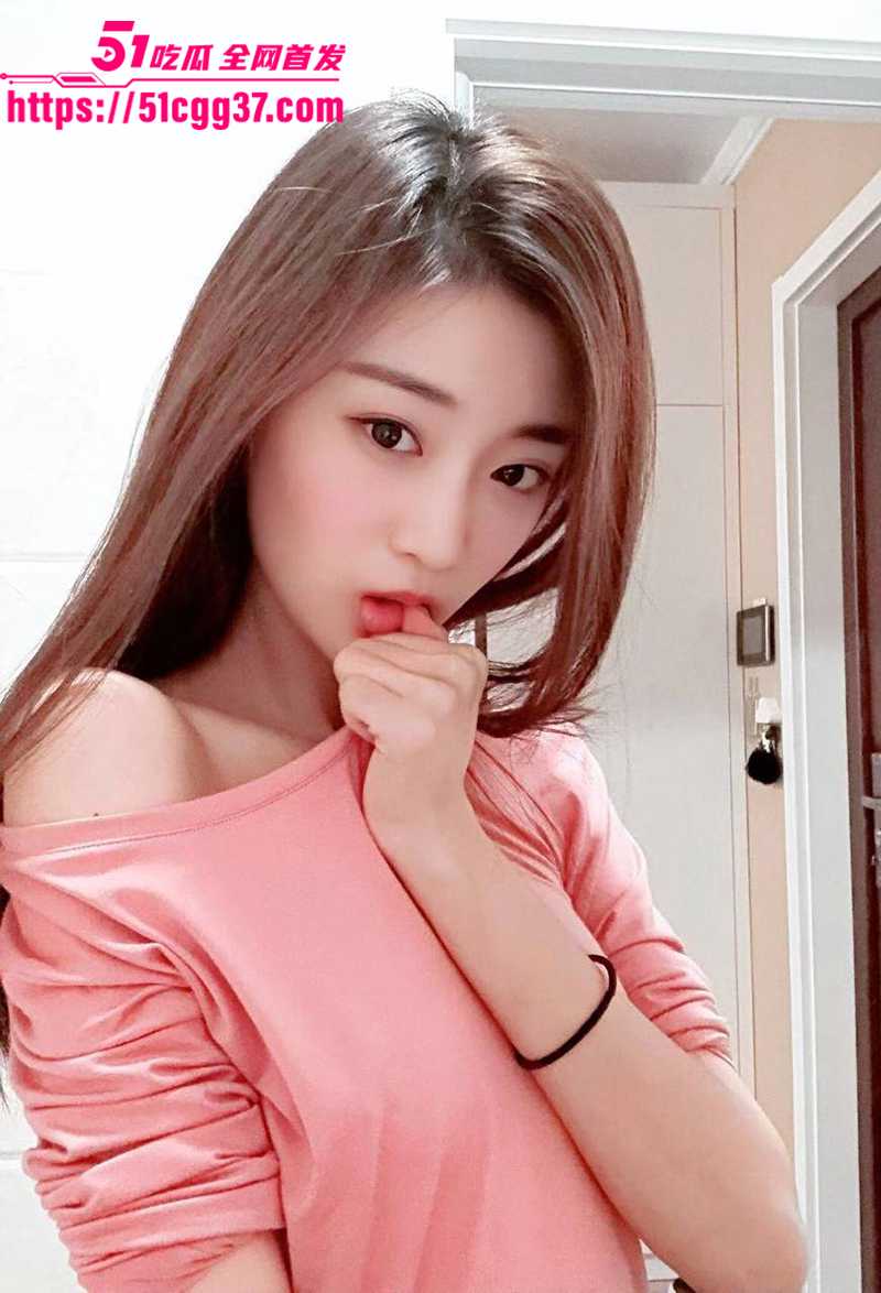 上海顶级名媛柳绣被金主包养调教视频流出2拷贝 上海顶级名媛柳绣被金主包养调教视频流出2拷贝