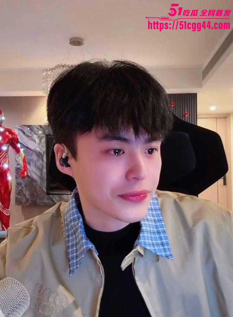 快手网红牌晓亮被曝出轨当鸭子陪睡富婆06 快手网红牌晓亮被曝出轨当鸭子陪睡富婆06
