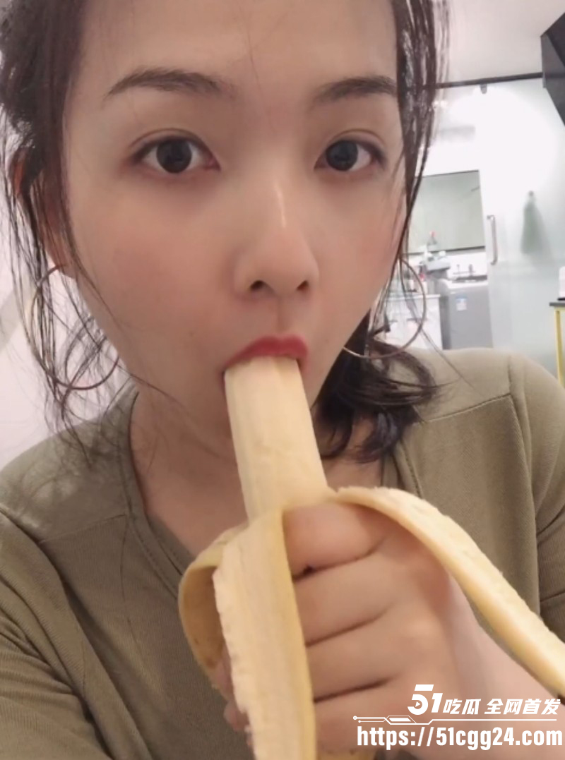 饥渴离异少妇约炮口交视频02 饥渴离异少妇约炮口交视频02