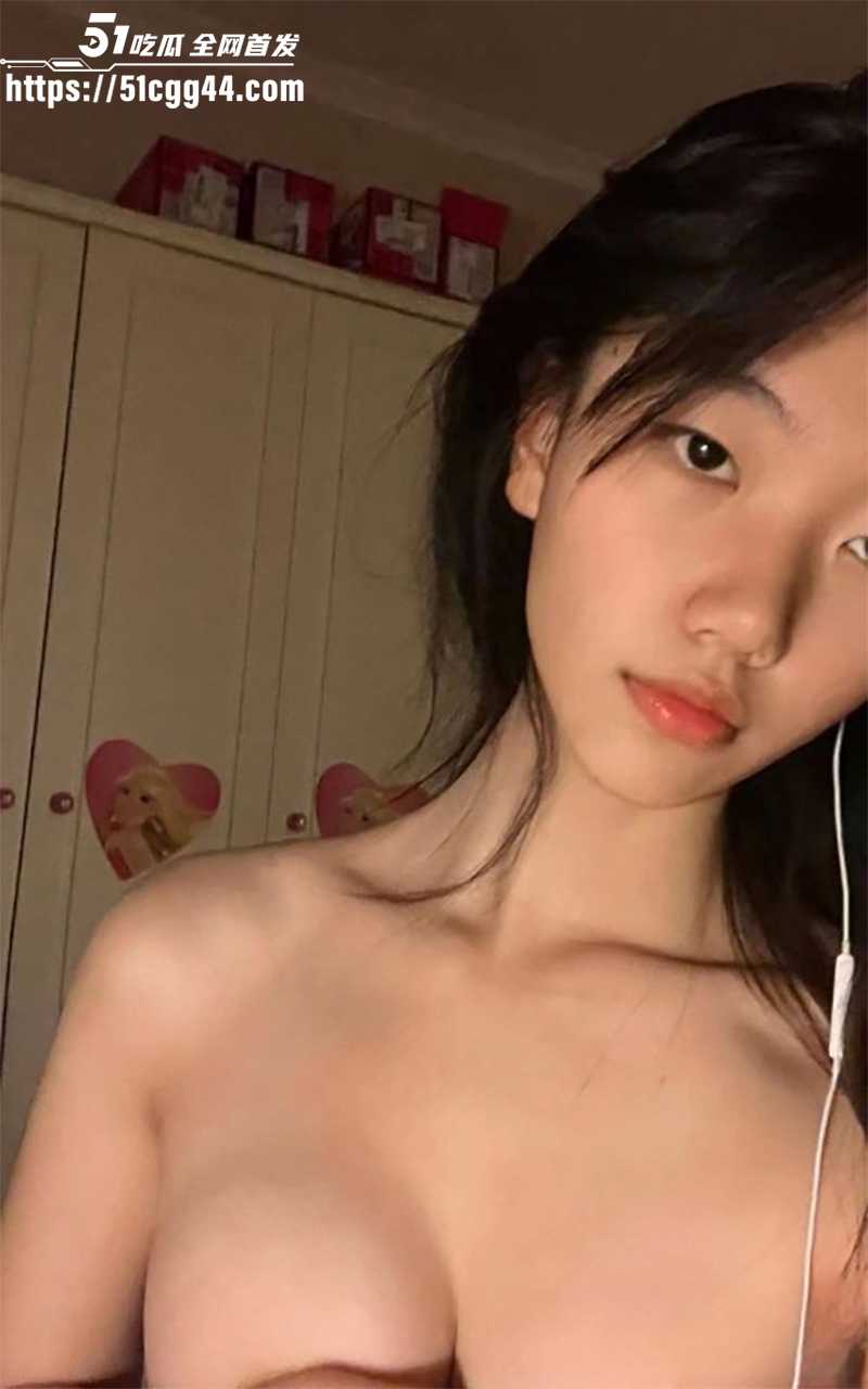 清纯女大学生 不雅视频合集 4 清纯女大学生 不雅视频合集 4