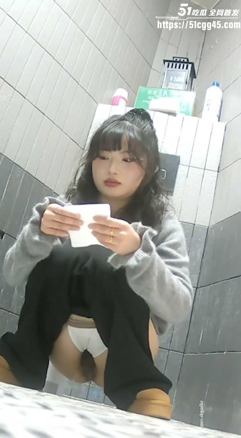 深圳写字楼 女厕全景偷拍 6 深圳写字楼 女厕全景偷拍 6