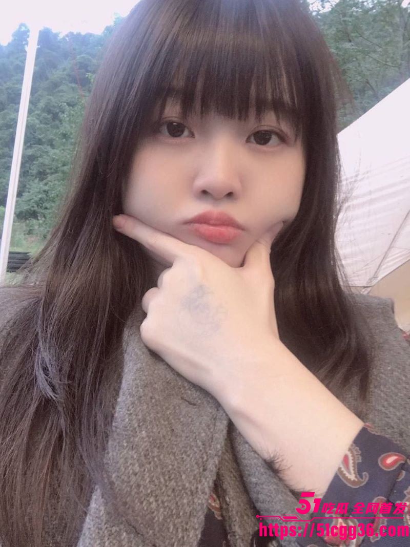 全网疯找的神颜小妹彻底沦陷 1 全网疯找的神颜小妹彻底沦陷 1