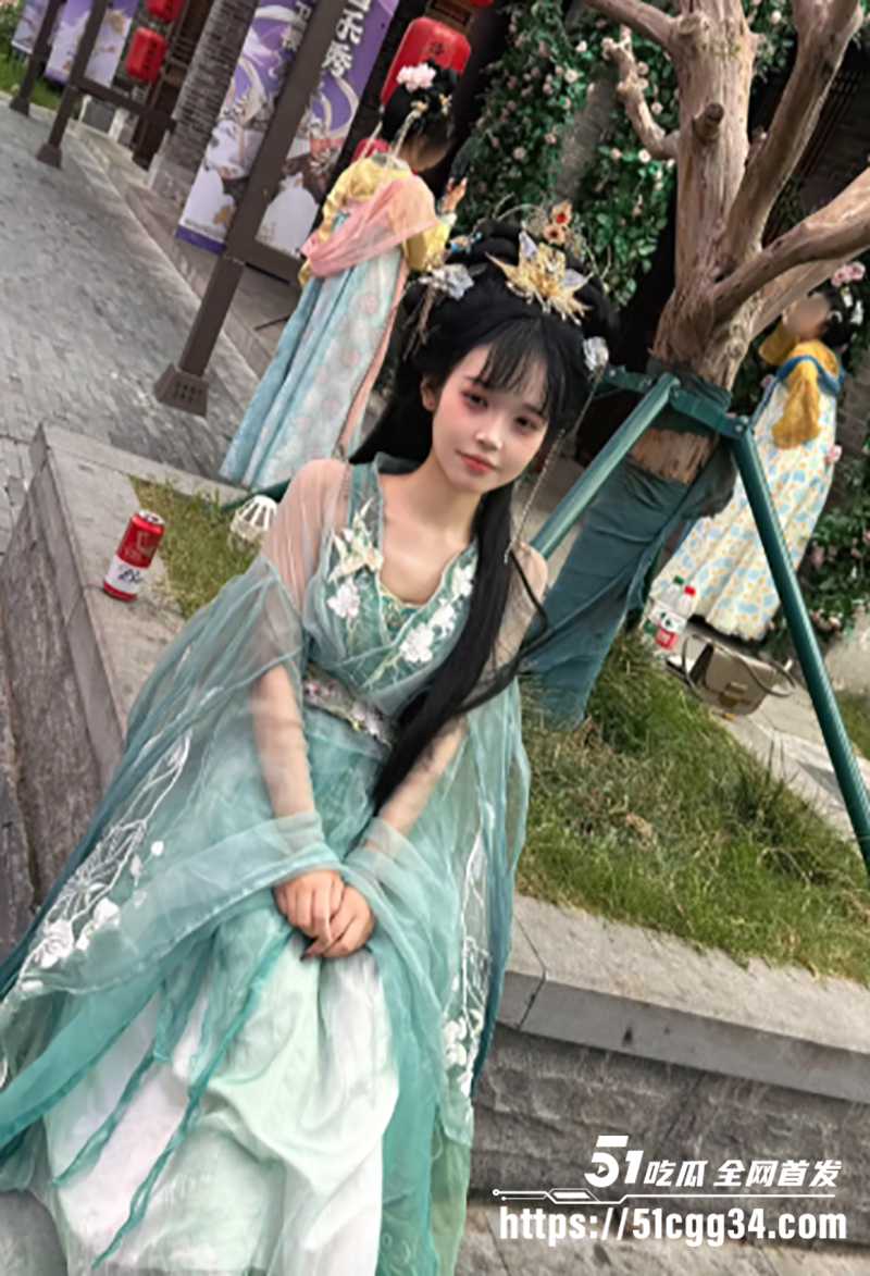 郑州网红少女石榴被曝勾引亲哥玩乱伦感染梅毒被曝光2拷贝 郑州网红少女石榴被曝勾引亲哥玩乱伦感染梅毒被曝光2拷贝