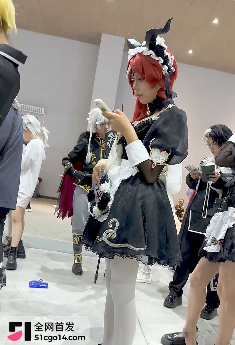 学生妹COSER第五人格大祭司裙底被偷拍 1 拷贝 学生妹COSER第五人格大祭司裙底被偷拍 1 拷贝