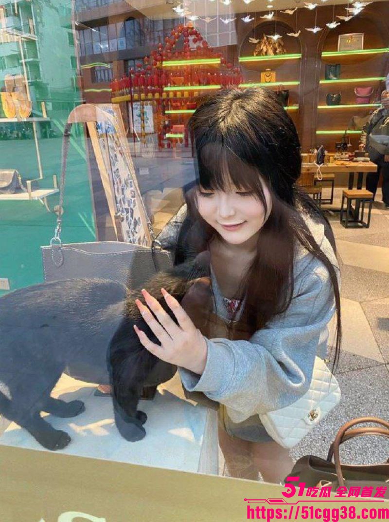 超级卡哇伊美女线下约炮金主视频 3 超级卡哇伊美女线下约炮金主视频 3
