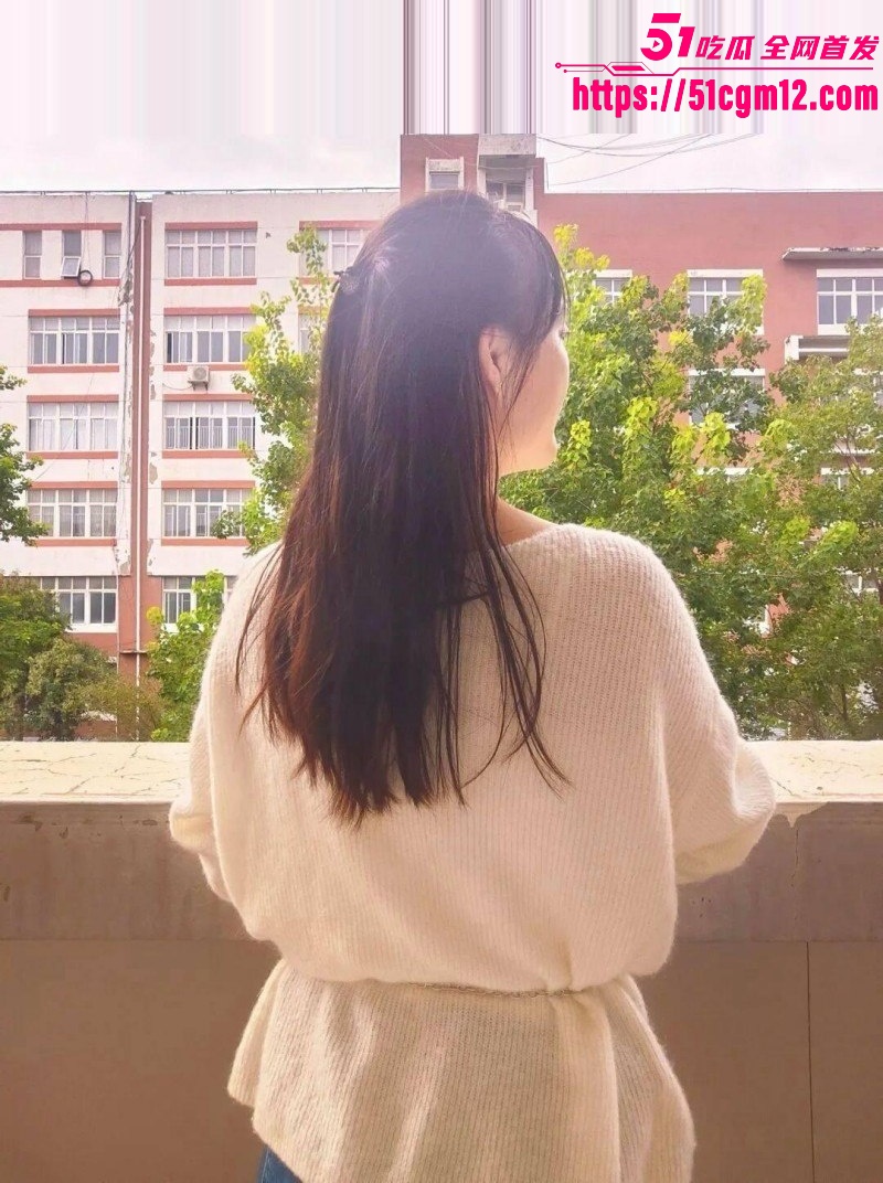 湖南祁东职校95后女老师徐西婷下海卖片08 湖南祁东职校95后女老师徐西婷下海卖片08