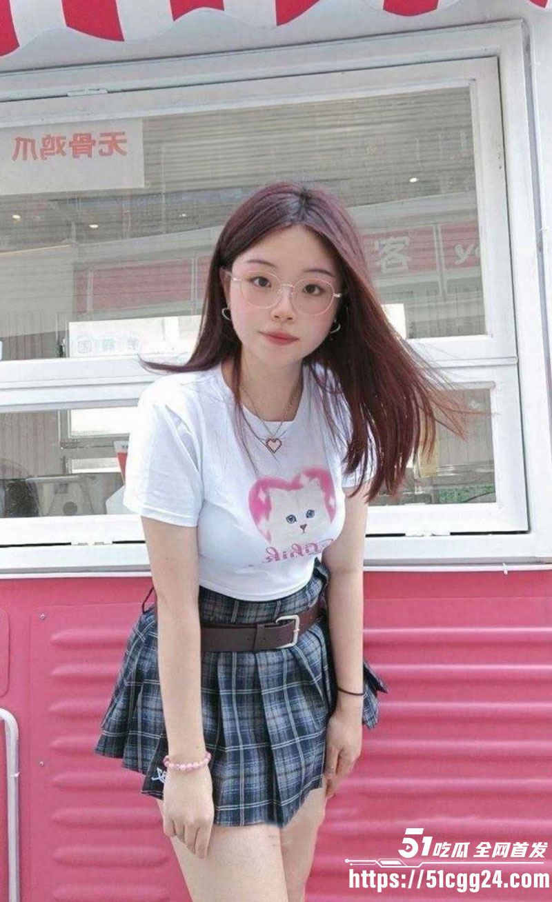 福建大学眼镜妹杨芷语4 福建大学眼镜妹杨芷语4