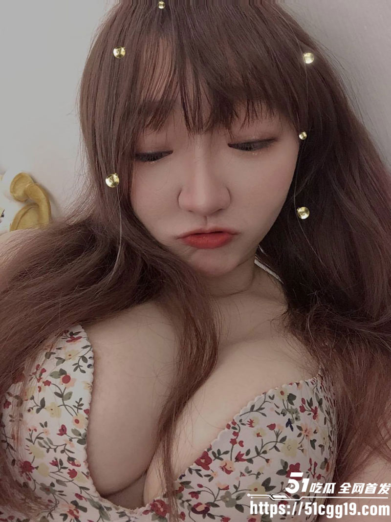网恋奔现酒店视频1