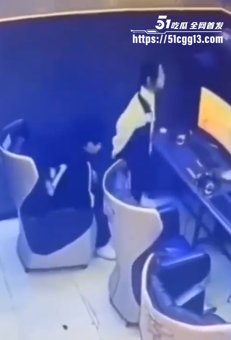 湖南邵阳塘渡口小情侣网吧性爱视频曝光 5 湖南邵阳塘渡口小情侣网吧性爱视频曝光 5