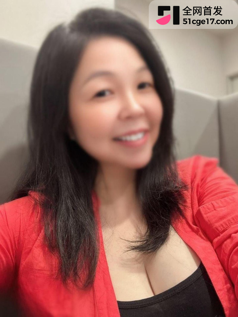 舅妈的爱情故事 首次操G奶姑姑1 舅妈的爱情故事 首次操G奶姑姑1