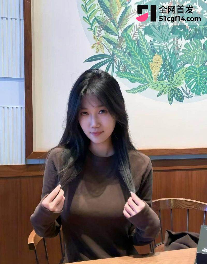河北清纯女大Boring性爱视频03
