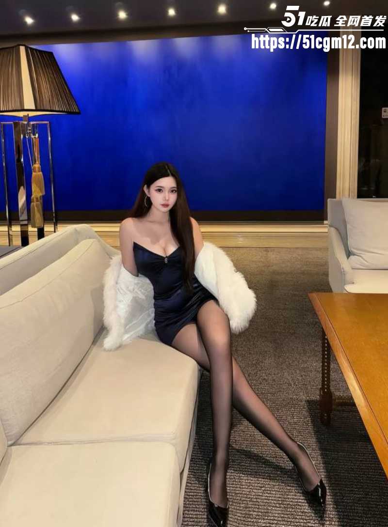 抖音巨乳网红 任亦菲 2 抖音巨乳网红 任亦菲 2