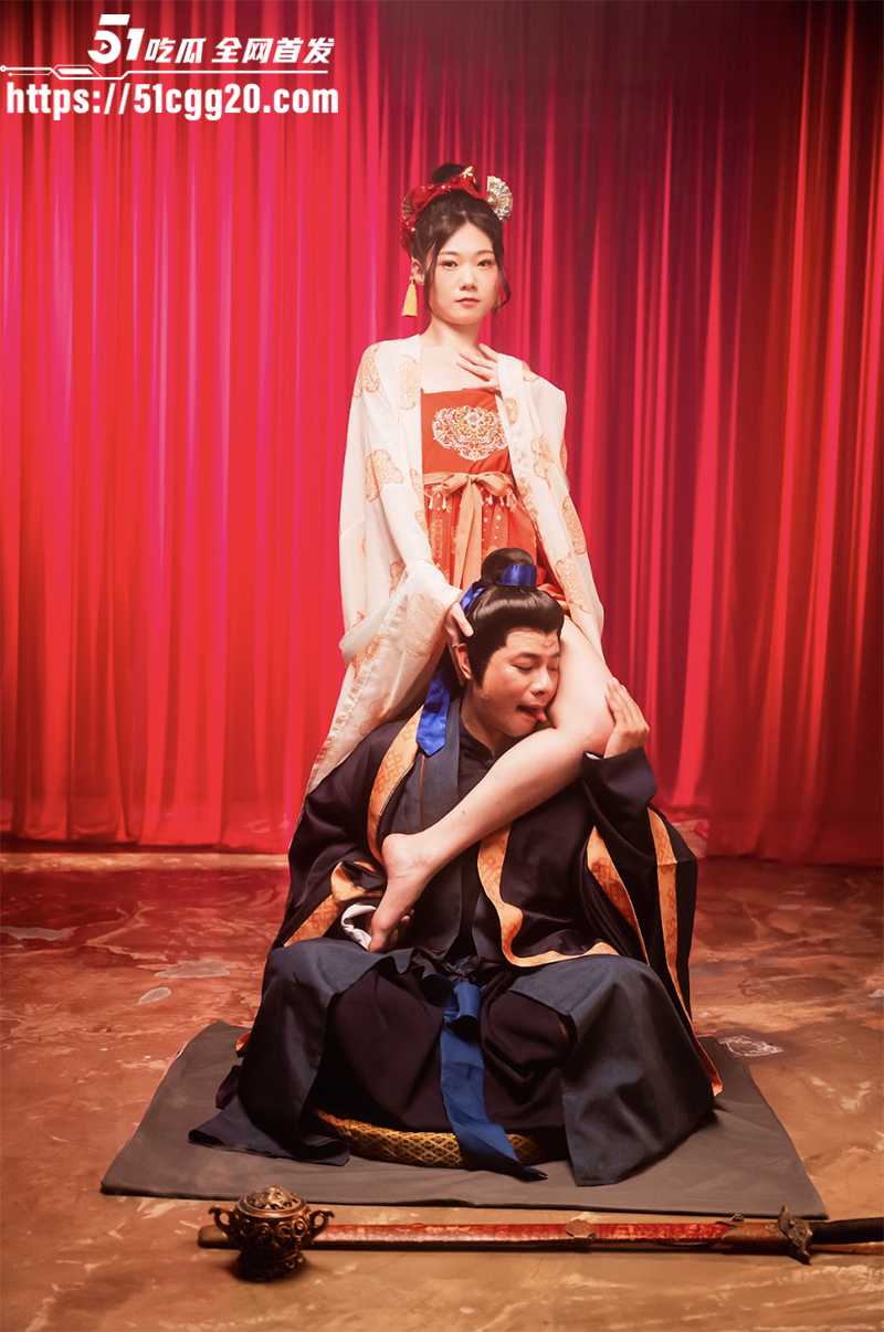 51吃瓜元旦短剧宗师级保安(3) 51吃瓜元旦短剧宗师级保安(3)