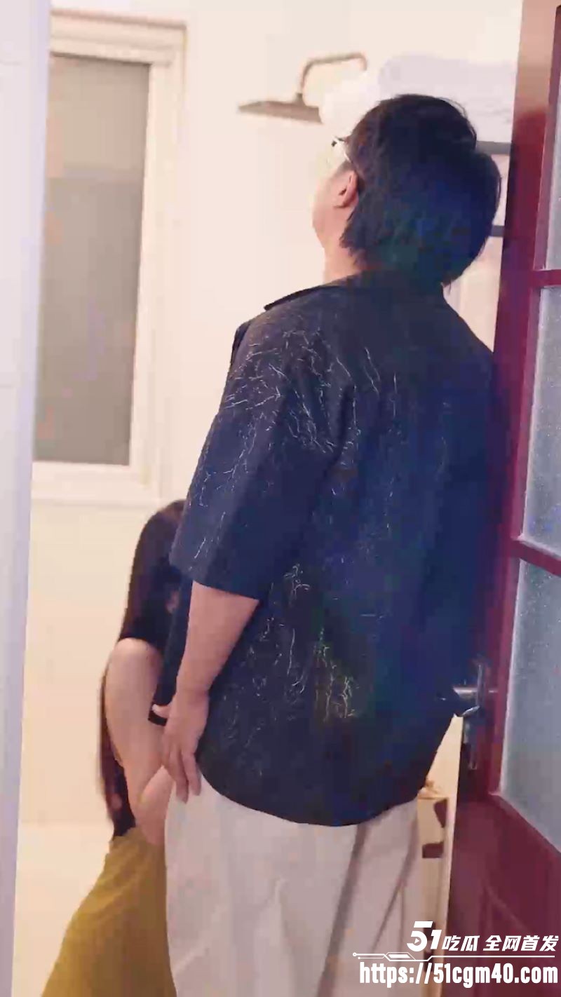 擦边短剧欲海重生路第二部 4 擦边短剧欲海重生路第二部 4