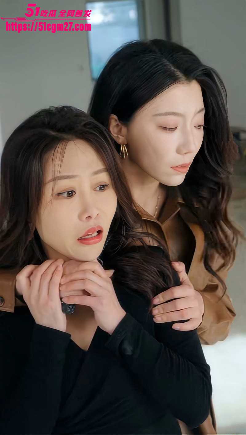 短剧《那个保姆迷人又危险》完整版05 短剧《那个保姆迷人又危险》完整版05