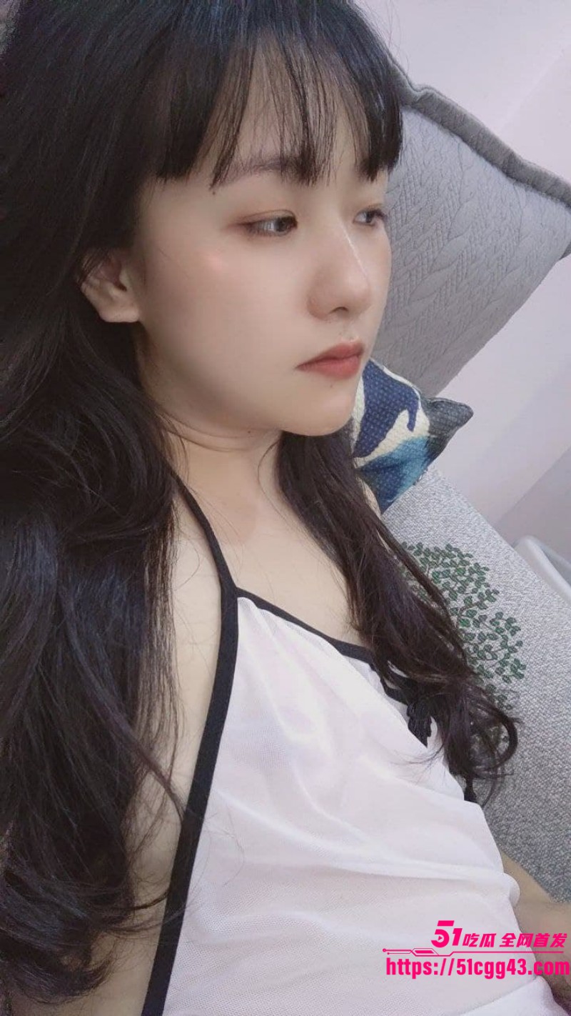 同城高颜值嫩妹约炮私拍流出 1watermarked 同城高颜值嫩妹约炮私拍流出 1watermarked