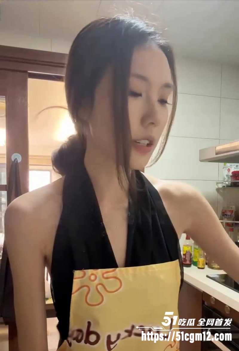 推特阿黑颜福利姬胆胆单篇新作禁忌的母子视频流出2拷贝 推特阿黑颜福利姬胆胆单篇新作禁忌的母子视频流出2拷贝