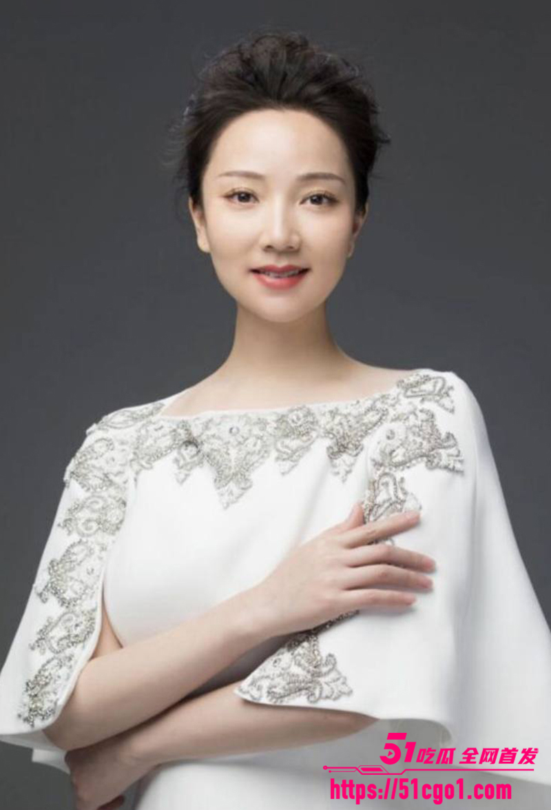 上海音乐学院年轻的女教授许洁陪睡事件曝光3拷贝 上海音乐学院年轻的女教授许洁陪睡事件曝光3拷贝