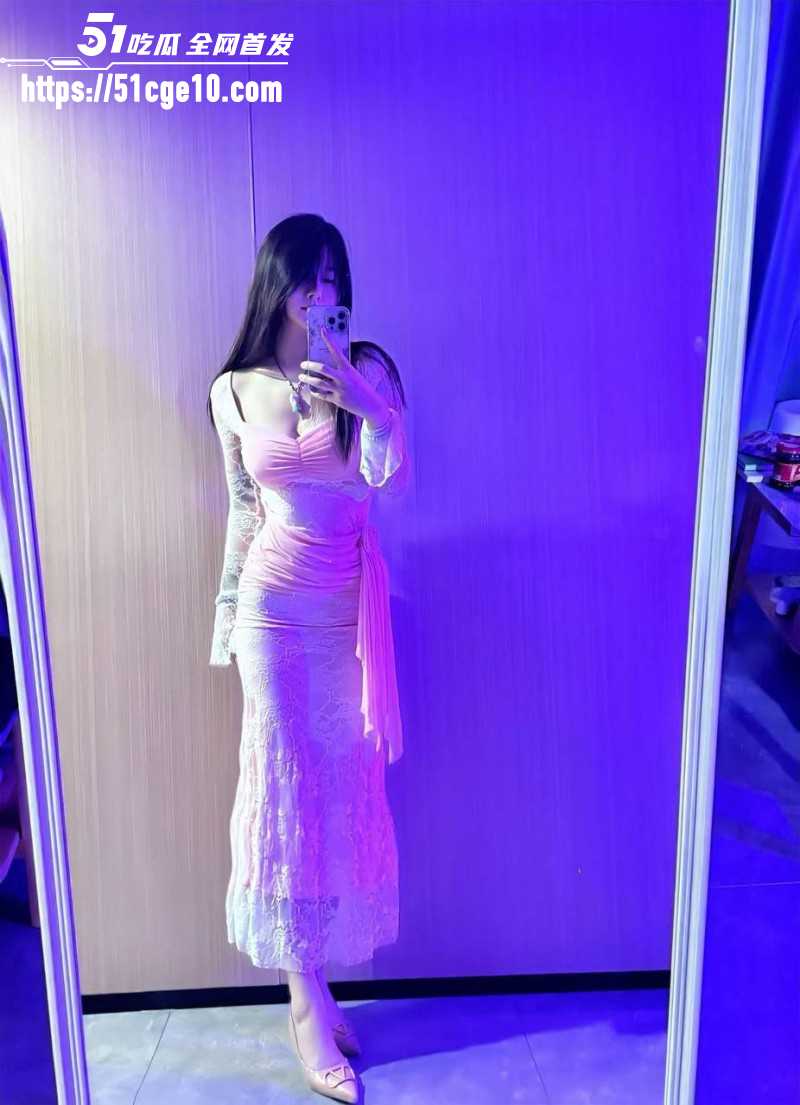 高颜值少妇离婚后疯狂约炮03 高颜值少妇离婚后疯狂约炮03
