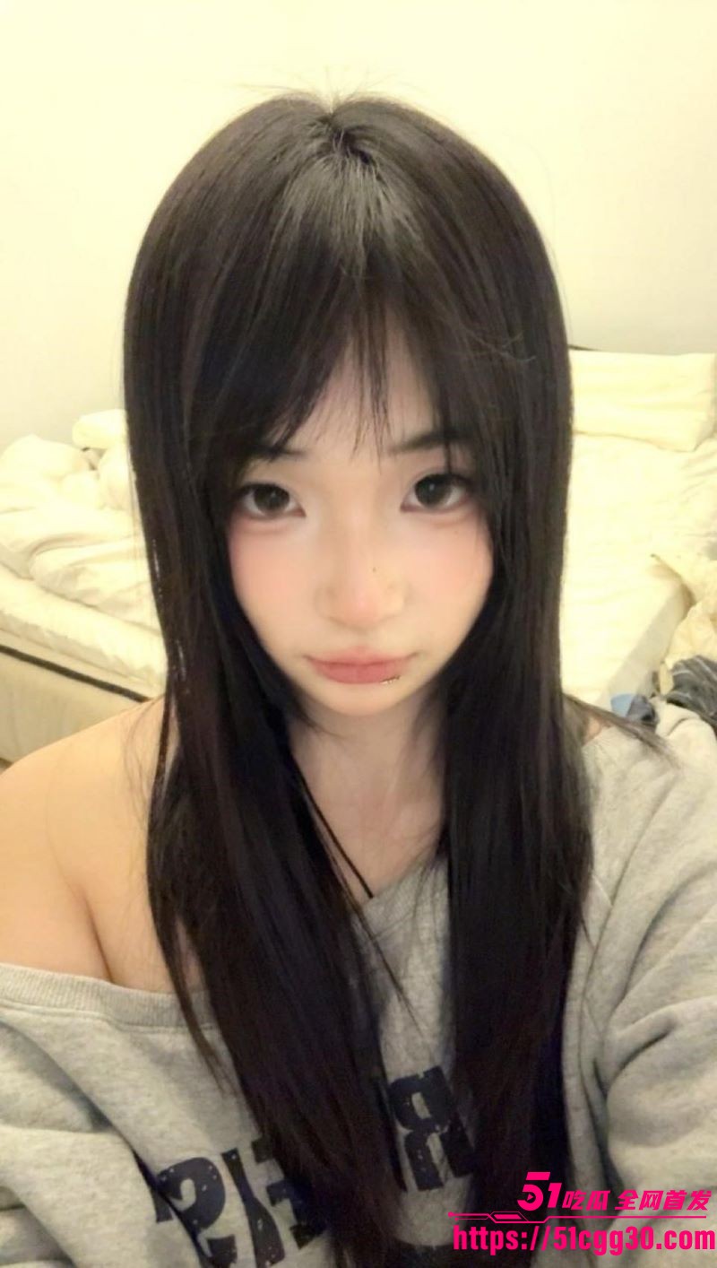 高颜值大学生甜妹不雅视频流出 2 高颜值大学生甜妹不雅视频流出 2