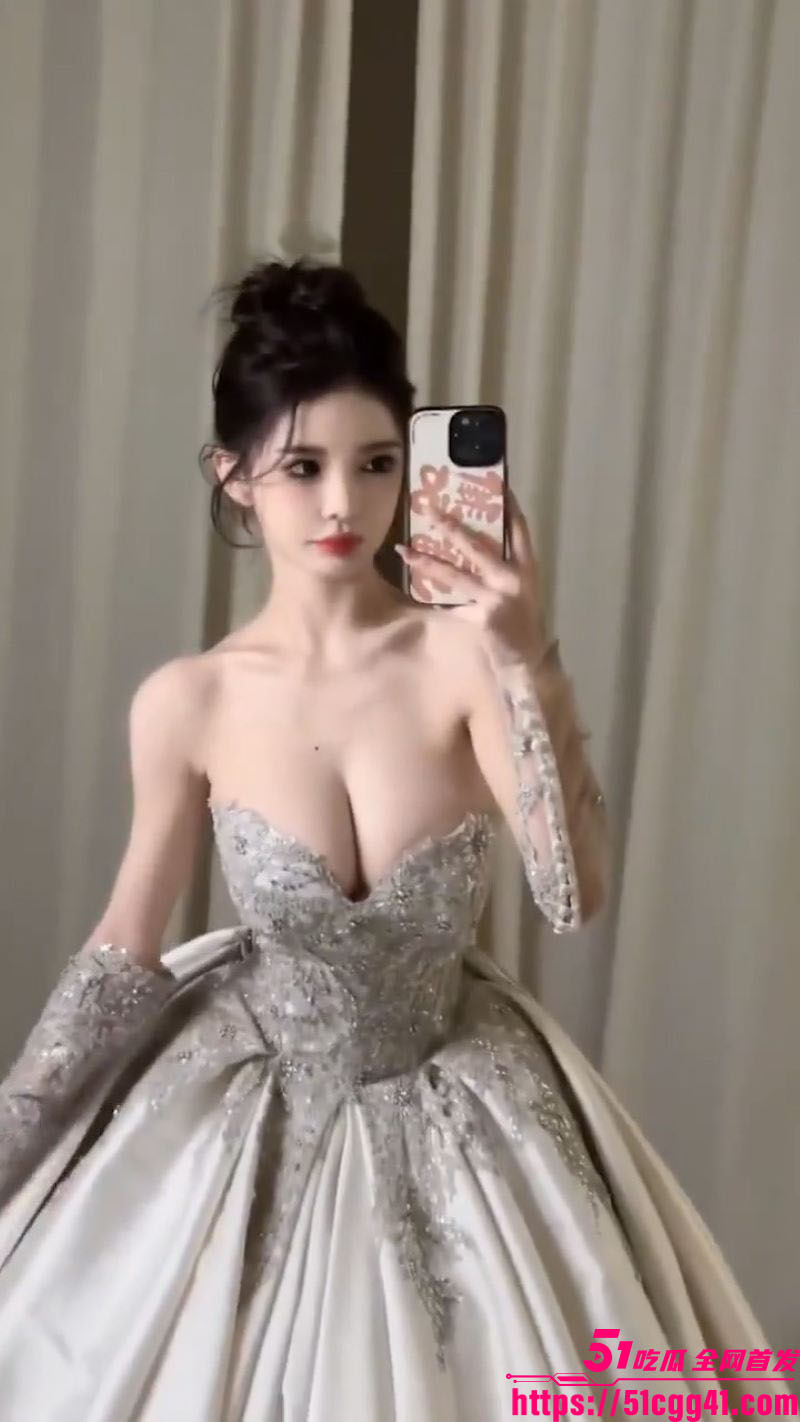 老牌巨乳网红孔思雅性感写真福利曝光 5 老牌巨乳网红孔思雅性感写真福利曝光 5