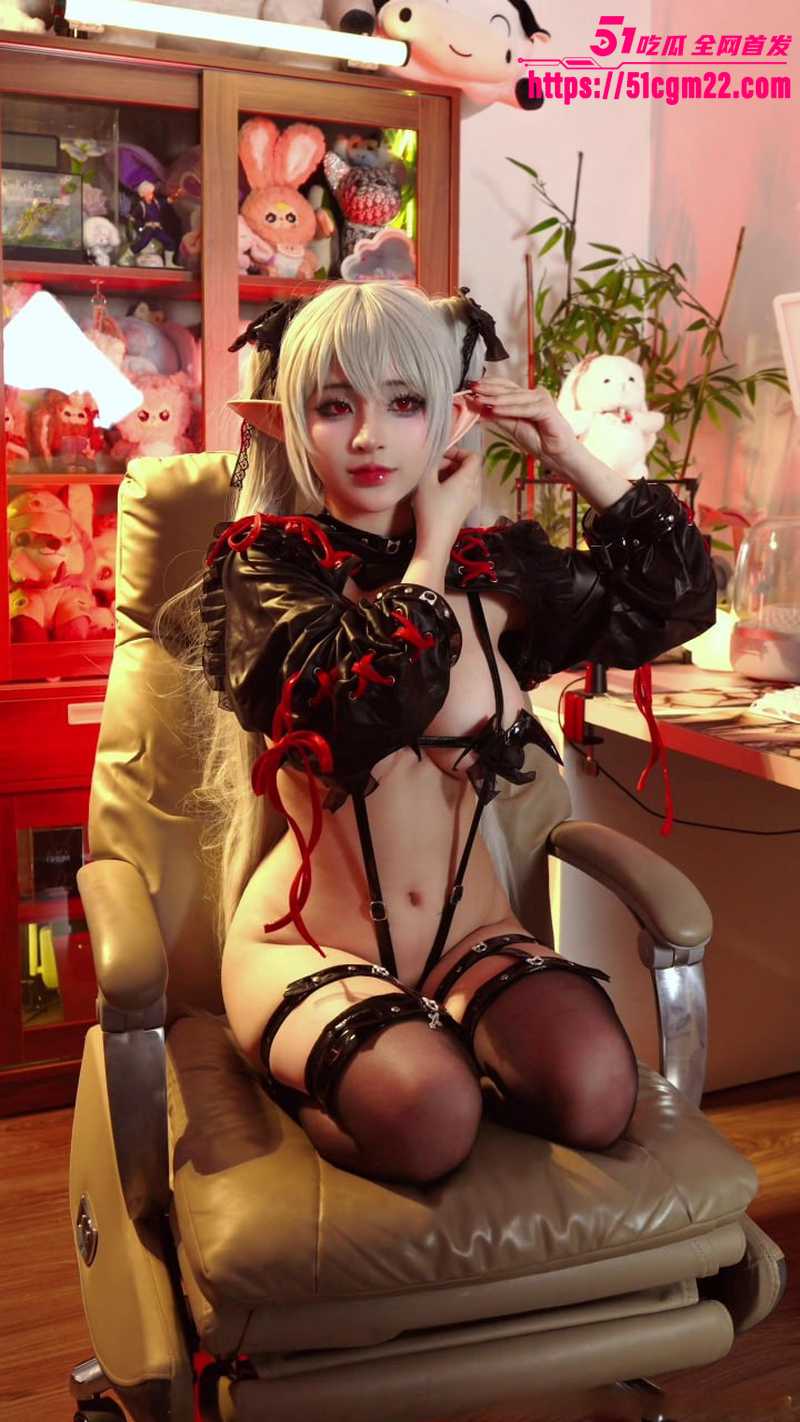 越南福利姬 yuumeilyn 化身性感魅魔 2 越南福利姬 yuumeilyn 化身性感魅魔 2