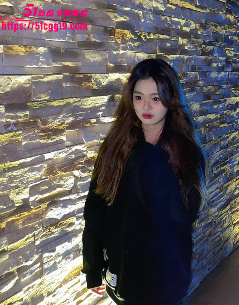 湖南高颜值反差婊叶佳3 湖南高颜值反差婊叶佳3