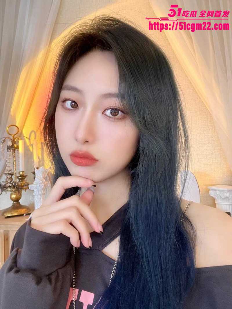 哈尔滨性感女大 露脸性爱自拍 1
