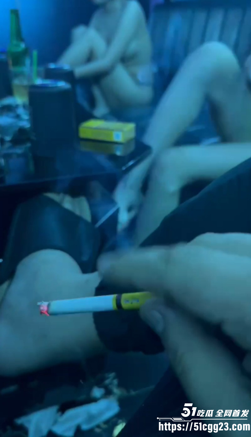 每日大赛淫乱商K大赛08 每日大赛淫乱商K大赛08