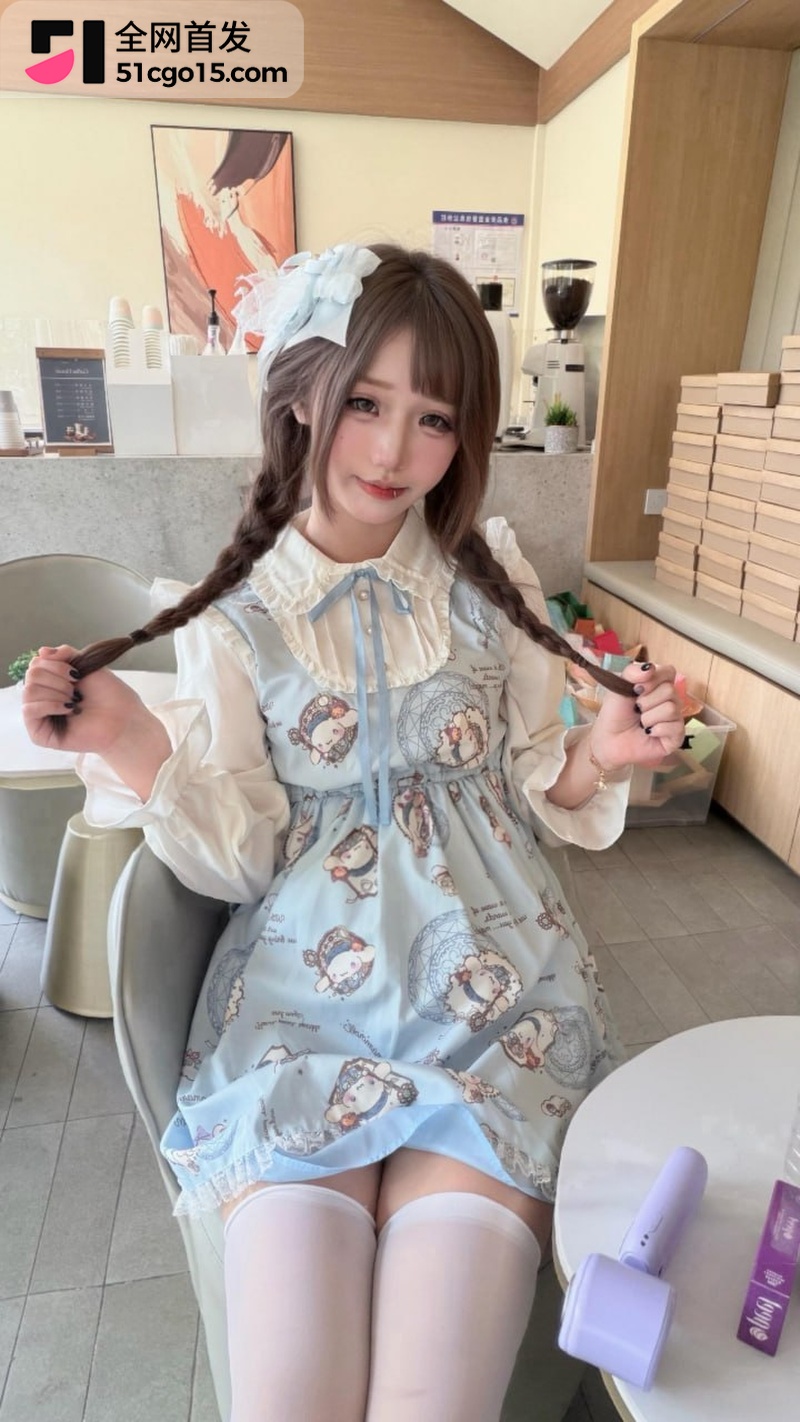 上海素人双马尾萝莉性爱自拍 2 上海素人双马尾萝莉性爱自拍 2