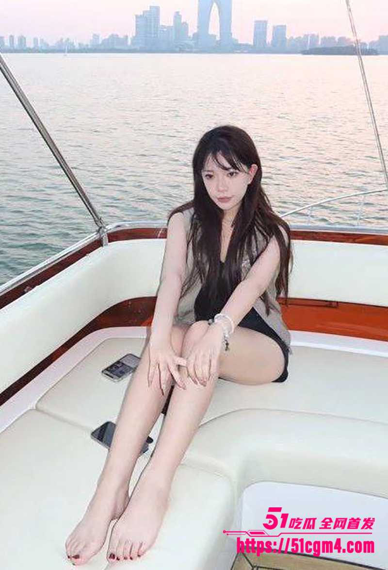 极品高颜值肥臀小美女不雅视频曝光 6 拷贝 极品高颜值肥臀小美女不雅视频曝光 6 拷贝